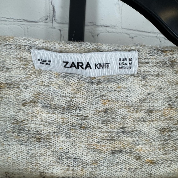 ZARA Knit 3/4 Sleeve Asymmetric Earth Tone Color Sweater Size Medium - Picture 3 of 4